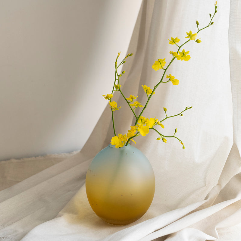 Twilight - 手工吹製玻璃花器 | Handblown Glass Vase no.1
